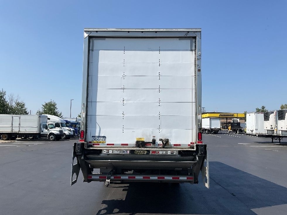 Medium Duty Box Truck-Light and Medium Duty Trucks-Hino-2019-268-Lancaster-PA-351,356\n\t\tmiles-$ 21,750 - Image 7