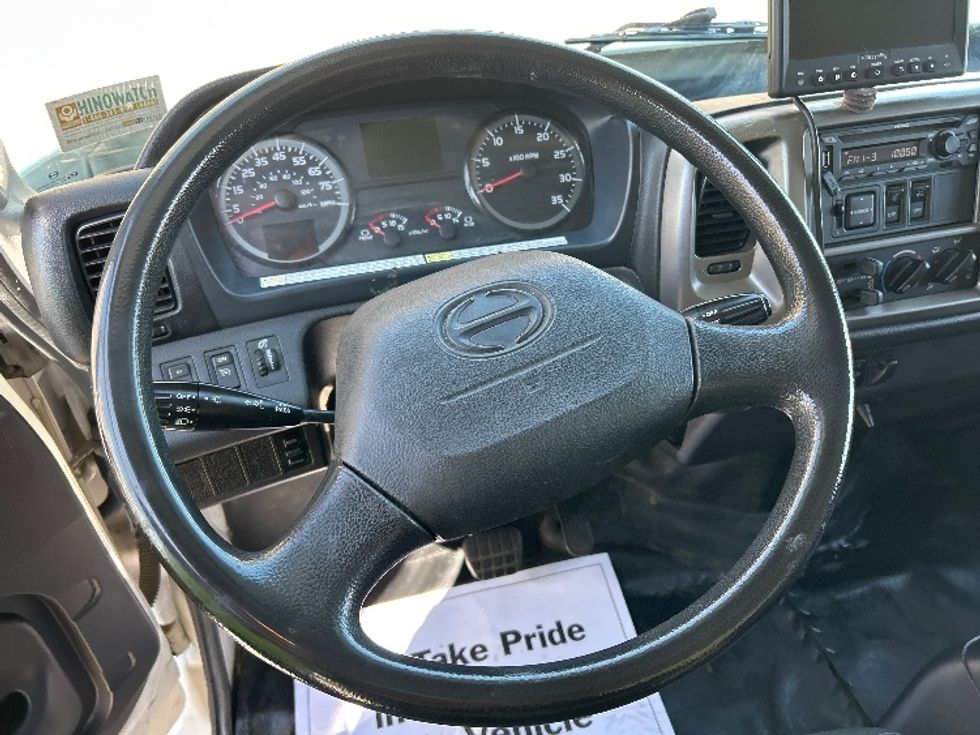 Medium Duty Box Truck-Light and Medium Duty Trucks-Hino-2019-268-Las Vegas-NV-119,677\n\t\tmiles-$ 62,000 - Image 17