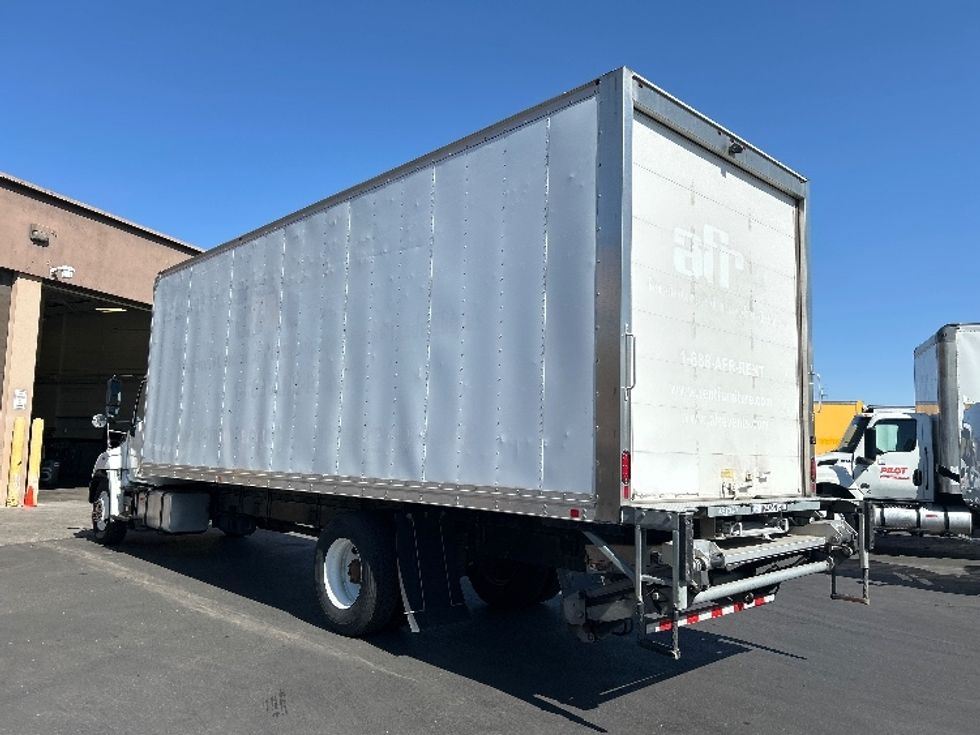 Medium Duty Box Truck-Light and Medium Duty Trucks-Hino-2019-268-Las Vegas-NV-119,677\n\t\tmiles-$ 62,000 - Image 6