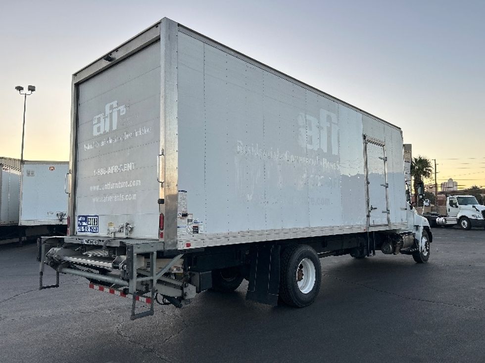 Medium Duty Box Truck-Light and Medium Duty Trucks-Hino-2019-268-Las Vegas-NV-127,892\n\t\tmiles-$ 57,250 - Image 13
