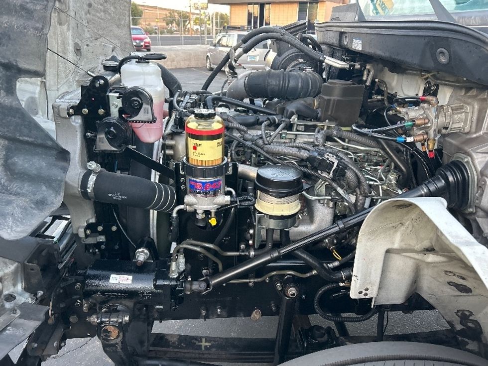 Medium Duty Box Truck-Light and Medium Duty Trucks-Hino-2019-268-Las Vegas-NV-127,892\n\t\tmiles-$ 57,250 - Image 24