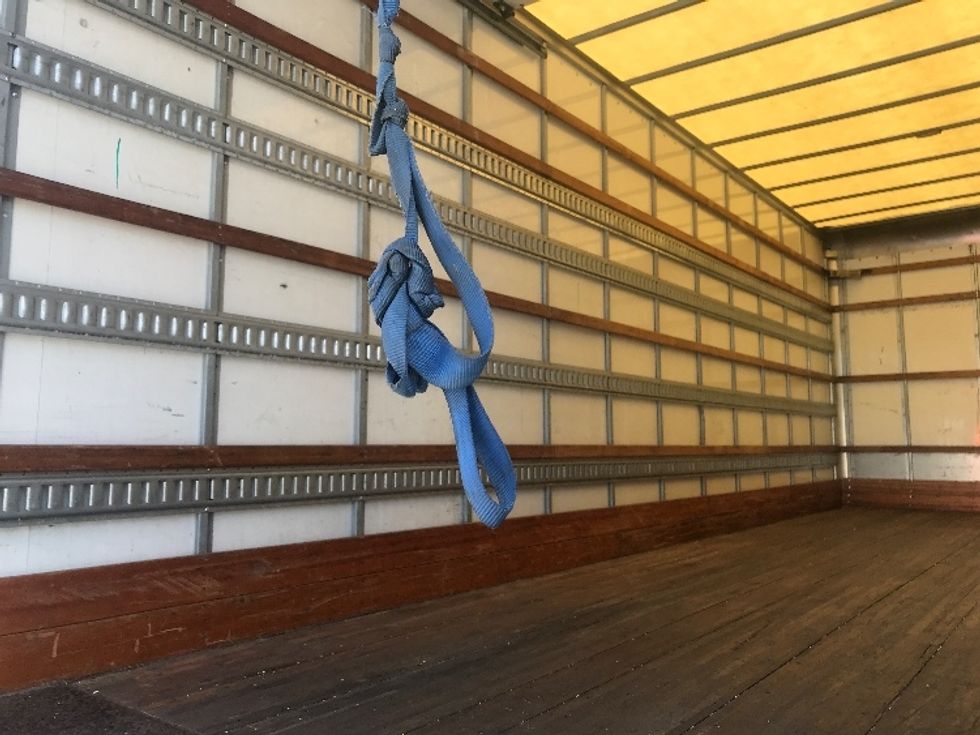 Medium Duty Box Truck-Light and Medium Duty Trucks-Hino-2019-268-Lexington-SC-169,399\n\t\tmiles-$ 53,500 - Image 11