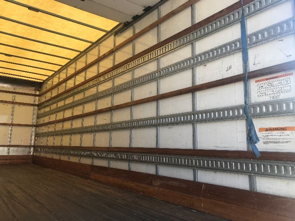 Medium Duty Box Truck-Light and Medium Duty Trucks-Hino-2019-268-Lexington-SC-169,399\n\t\tmiles-$ 53,500 - Image 12