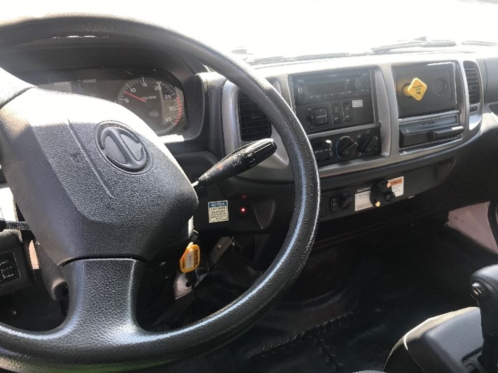 Medium Duty Box Truck-Light and Medium Duty Trucks-Hino-2019-268-Lexington-SC-169,399\n\t\tmiles-$ 53,500 - Image 18