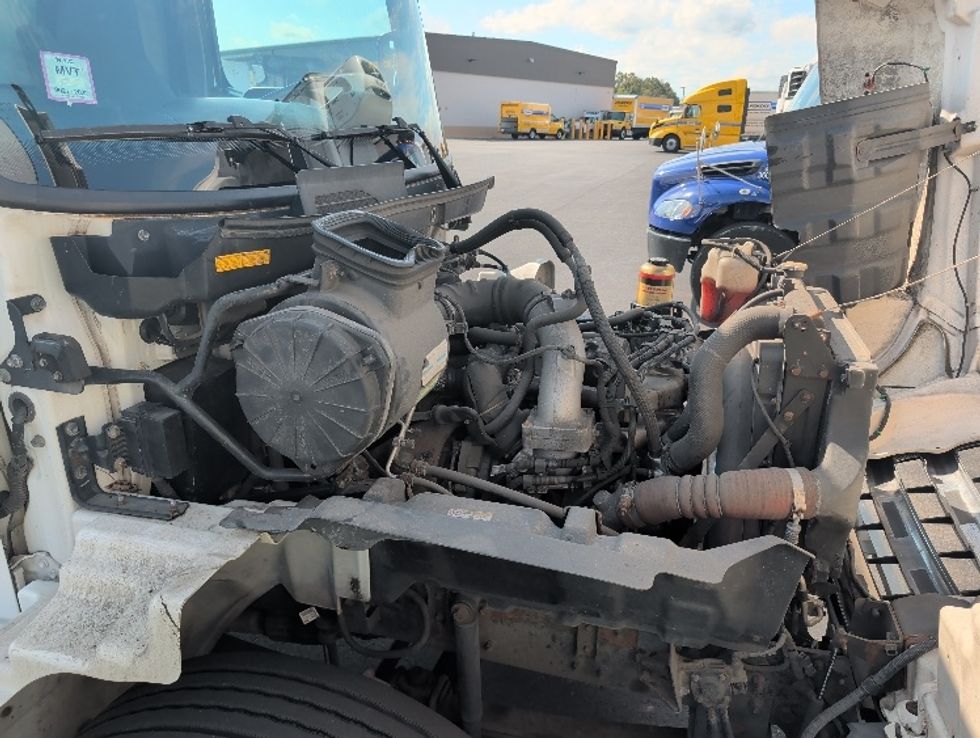 Medium Duty Box Truck-Light and Medium Duty Trucks-Hino-2019-268-Linden-NJ-154,624\n\t\tmiles-$ 59,750 - Image 23