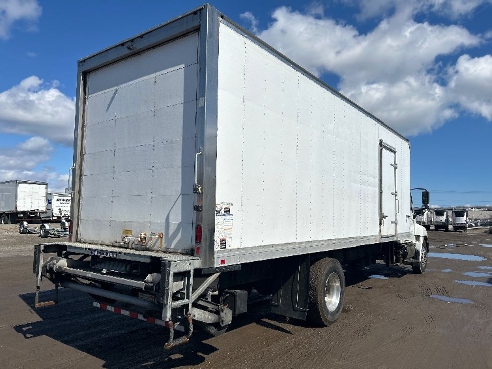 Medium Duty Box Truck-Light and Medium Duty Trucks-Hino-2019-268-Londonderry-NH-140,450\n\t\tmiles-$ 47,500 - Image 13