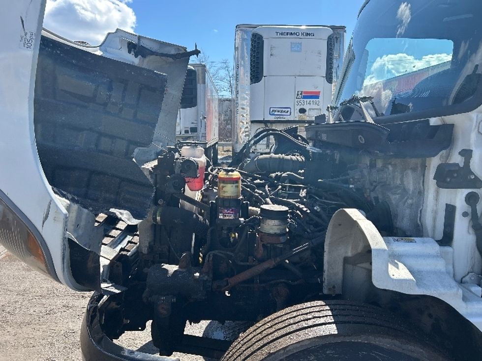 Medium Duty Box Truck-Light and Medium Duty Trucks-Hino-2019-268-Londonderry-NH-140,450\n\t\tmiles-$ 47,500 - Image 24