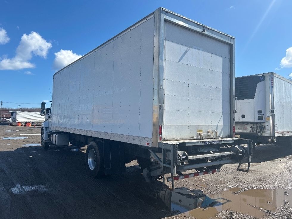 Medium Duty Box Truck-Light and Medium Duty Trucks-Hino-2019-268-Londonderry-NH-140,450\n\t\tmiles-$ 47,500 - Image 6
