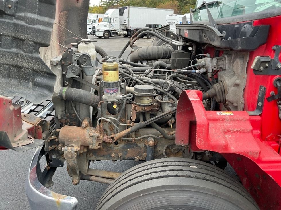 Medium Duty Box Truck-Light and Medium Duty Trucks-Hino-2019-268-Londonderry-NH-171,322\n\t\tmiles-$ 48,000 - Image 23