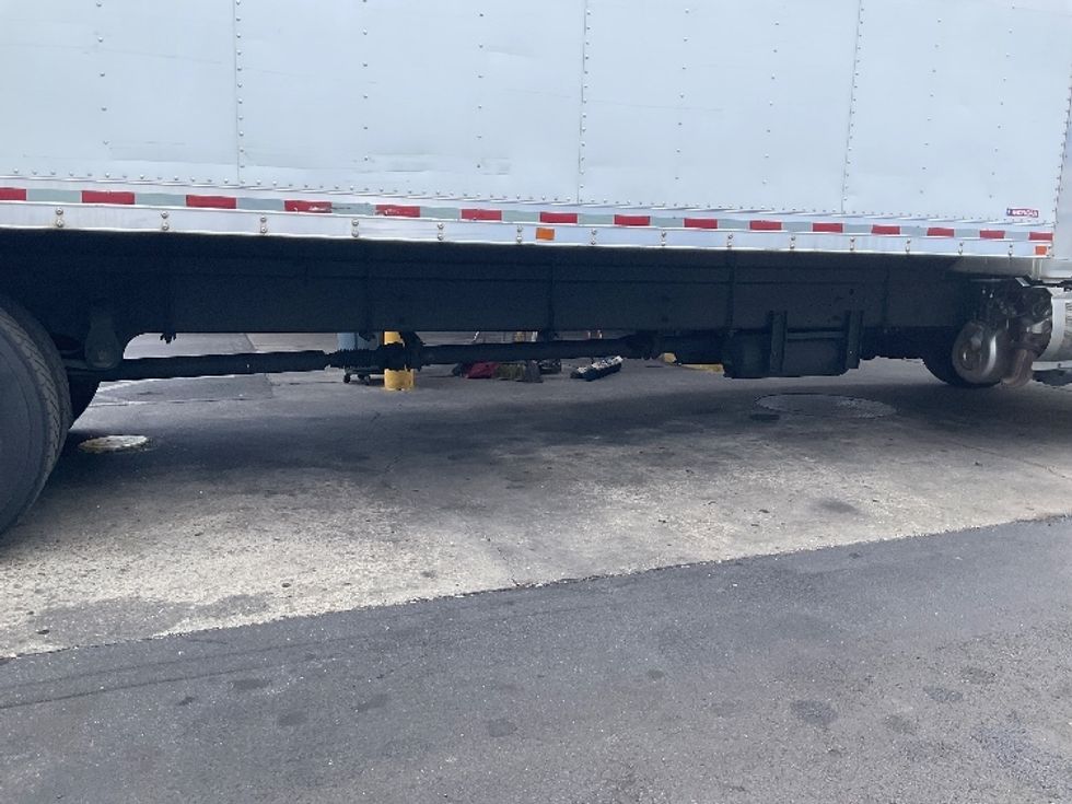 Medium Duty Box Truck-Light and Medium Duty Trucks-Hino-2019-268-Manassas-VA-216,458\n\t\tmiles-$ 43,500 - Image 11