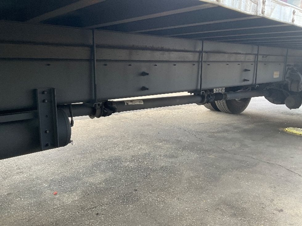Medium Duty Box Truck-Light and Medium Duty Trucks-Hino-2019-268-Manassas-VA-216,458\n\t\tmiles-$ 43,500 - Image 4