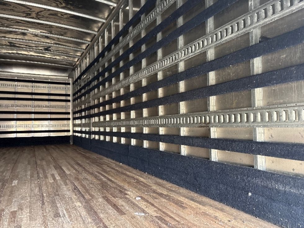 Medium Duty Box Truck-Light and Medium Duty Trucks-Hino-2019-268-Mebane-NC-202,670\n\t\tmiles-$ 46,000 - Image 12