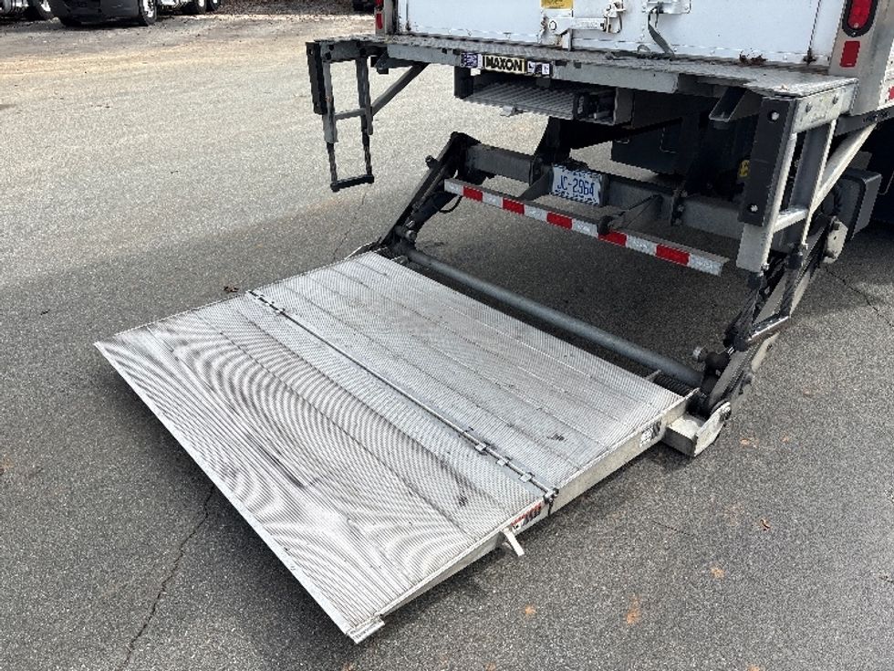 Medium Duty Box Truck-Light and Medium Duty Trucks-Hino-2019-268-Mebane-NC-202,670\n\t\tmiles-$ 46,000 - Image 9