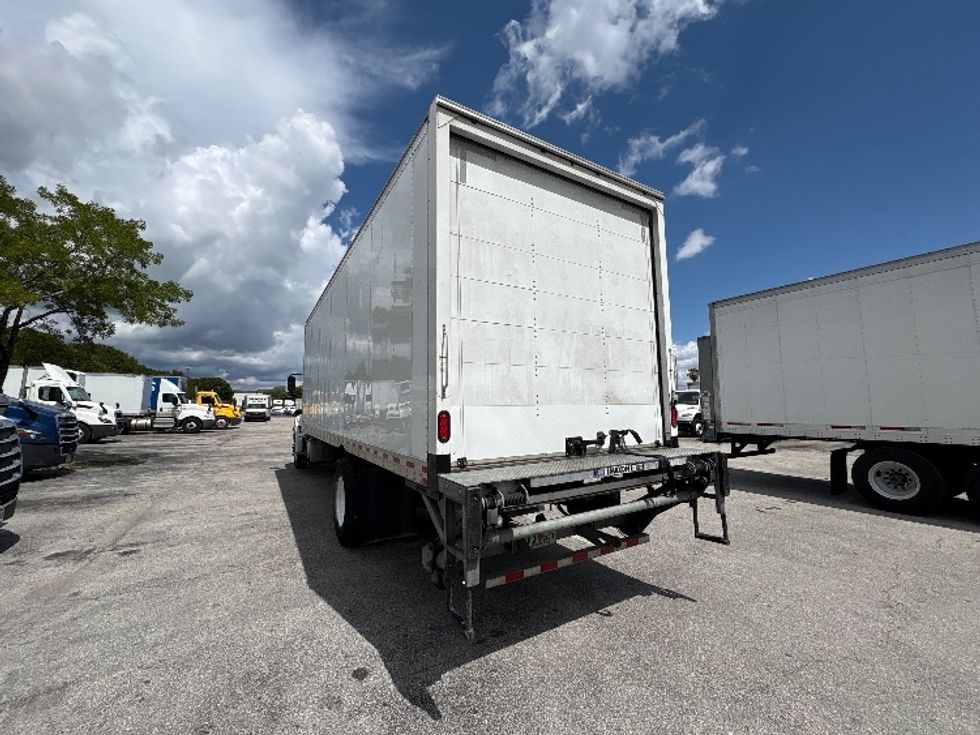 Medium Duty Box Truck-Light and Medium Duty Trucks-Hino-2019-268-Medley-FL-177,315\n\t\tmiles-$ 49,250 - Image 6