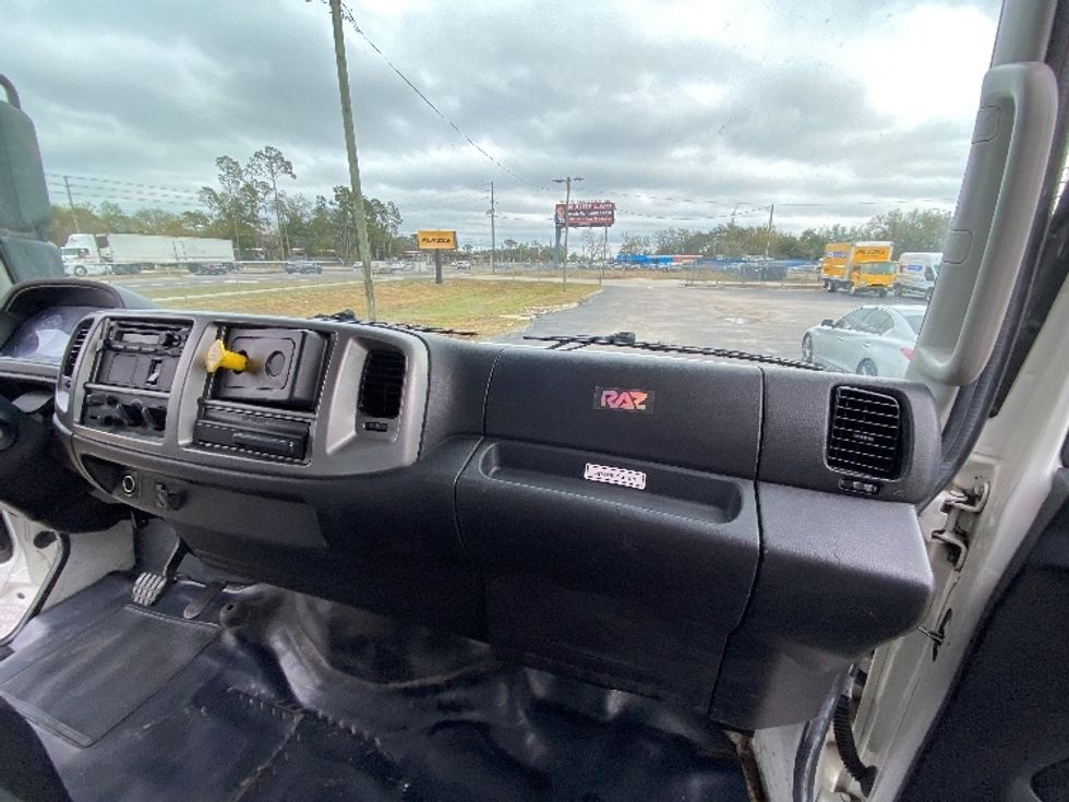 Medium Duty Box Truck-Light and Medium Duty Trucks-Hino-2019-268-Medley-FL-224,257\n\t\tmiles-$ 41,750 - Image 20