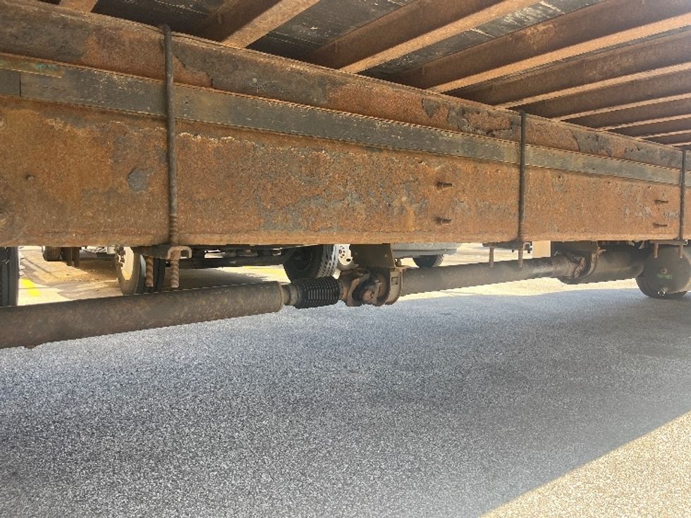 Medium Duty Box Truck-Light and Medium Duty Trucks-Hino-2019-268-Middlefield-OH-199,625\n\t\tmiles-$ 47,000 - Image 13