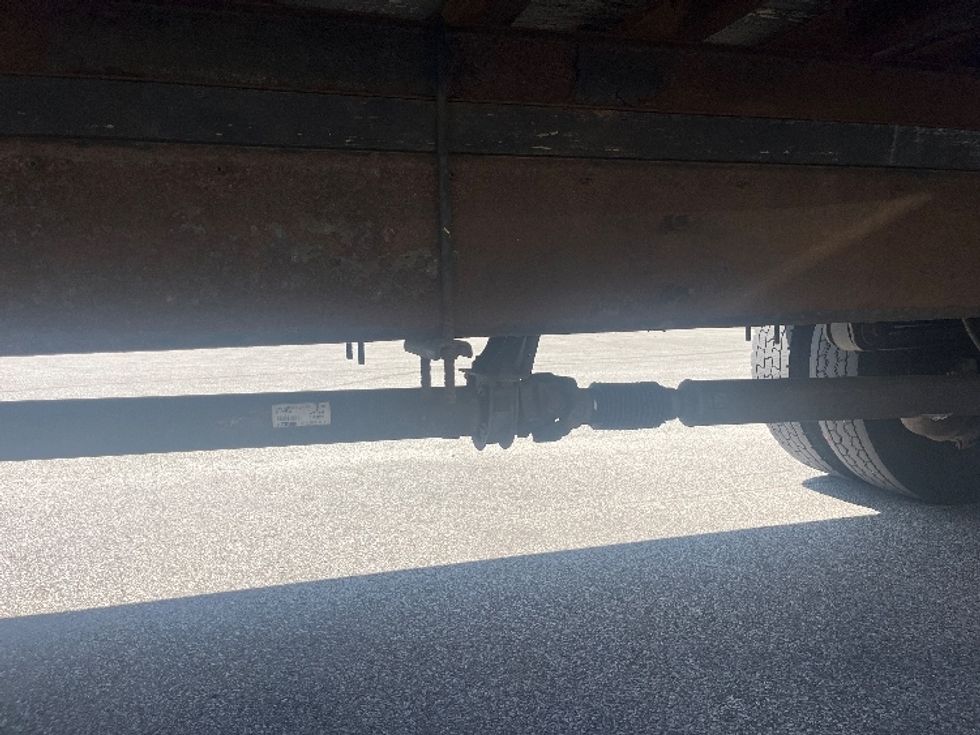 Medium Duty Box Truck-Light and Medium Duty Trucks-Hino-2019-268-Middlefield-OH-199,625\n\t\tmiles-$ 47,000 - Image 5