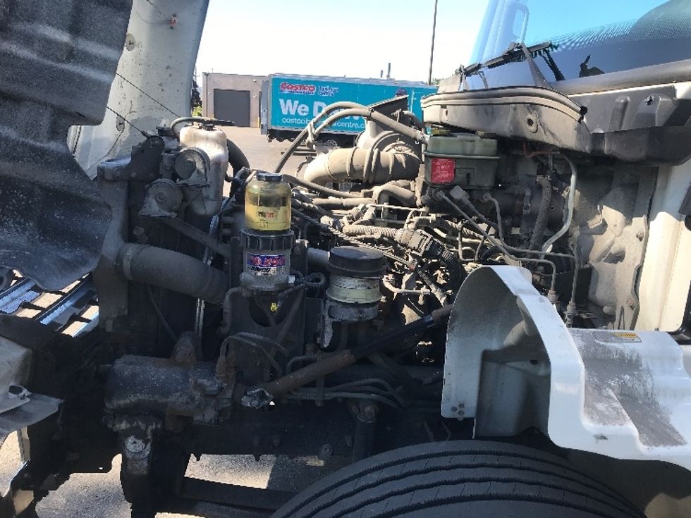 Medium Duty Box Truck-Light and Medium Duty Trucks-Hino-2019-268-Mississauga-ON-227,615\n\t\tkm-$ 74,750 - Image 24