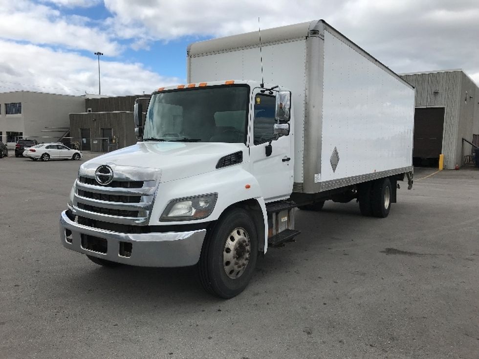 Medium Duty Box Truck-Light and Medium Duty Trucks-Hino-2019-268-Mississauga-ON-255,616\n\t\tkm-$ 70,250 - Image 3