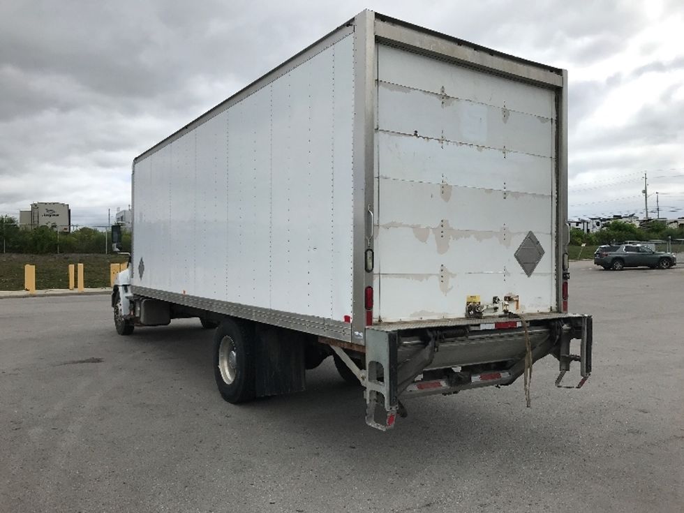 Medium Duty Box Truck-Light and Medium Duty Trucks-Hino-2019-268-Mississauga-ON-255,616\n\t\tkm-$ 70,250 - Image 6