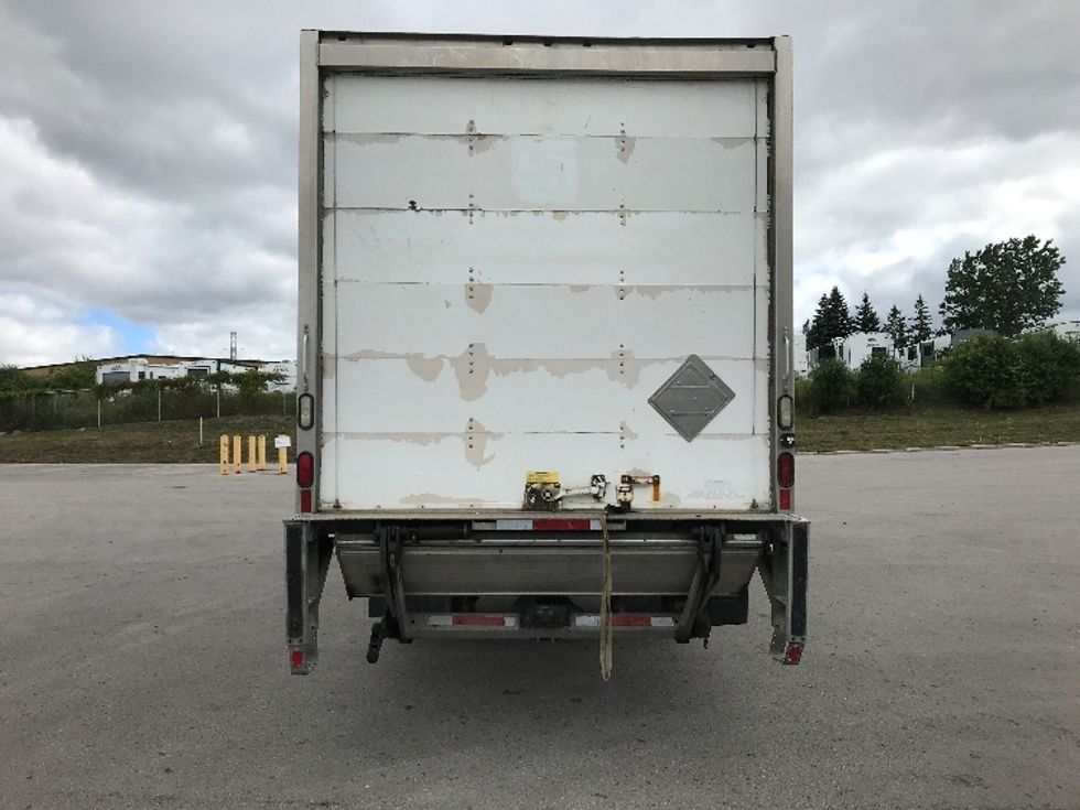 Medium Duty Box Truck-Light and Medium Duty Trucks-Hino-2019-268-Mississauga-ON-255,616\n\t\tkm-$ 70,250 - Image 7