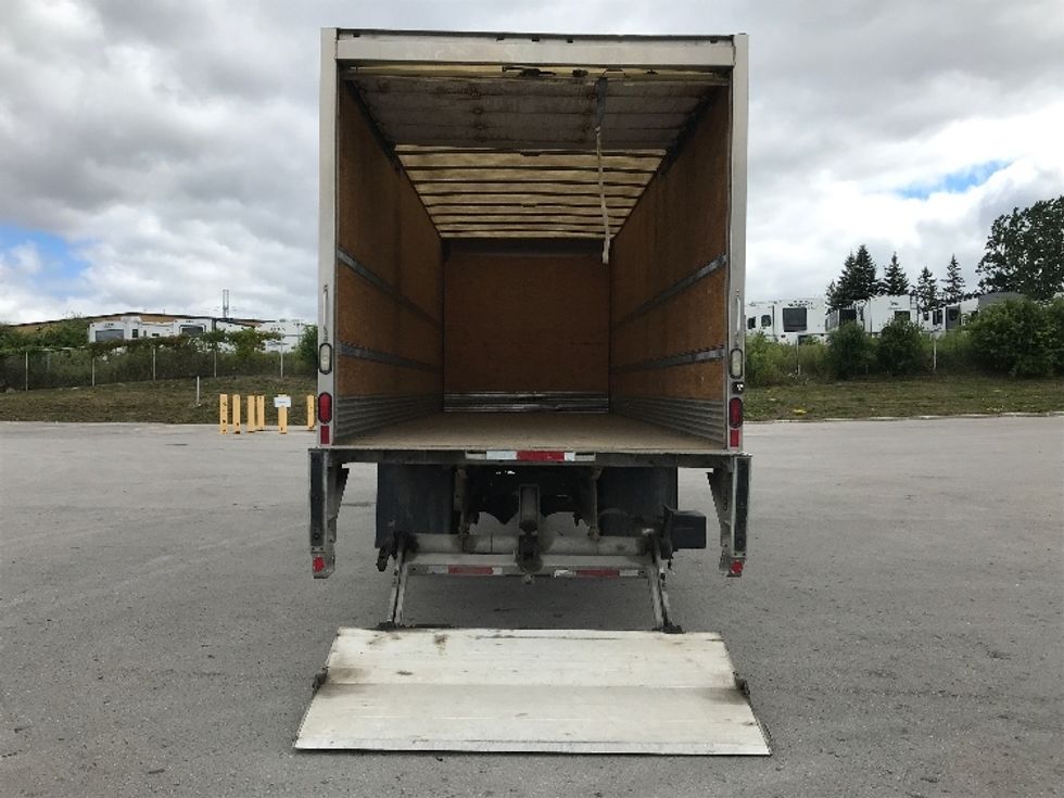 Medium Duty Box Truck-Light and Medium Duty Trucks-Hino-2019-268-Mississauga-ON-255,616\n\t\tkm-$ 70,250 - Image 9