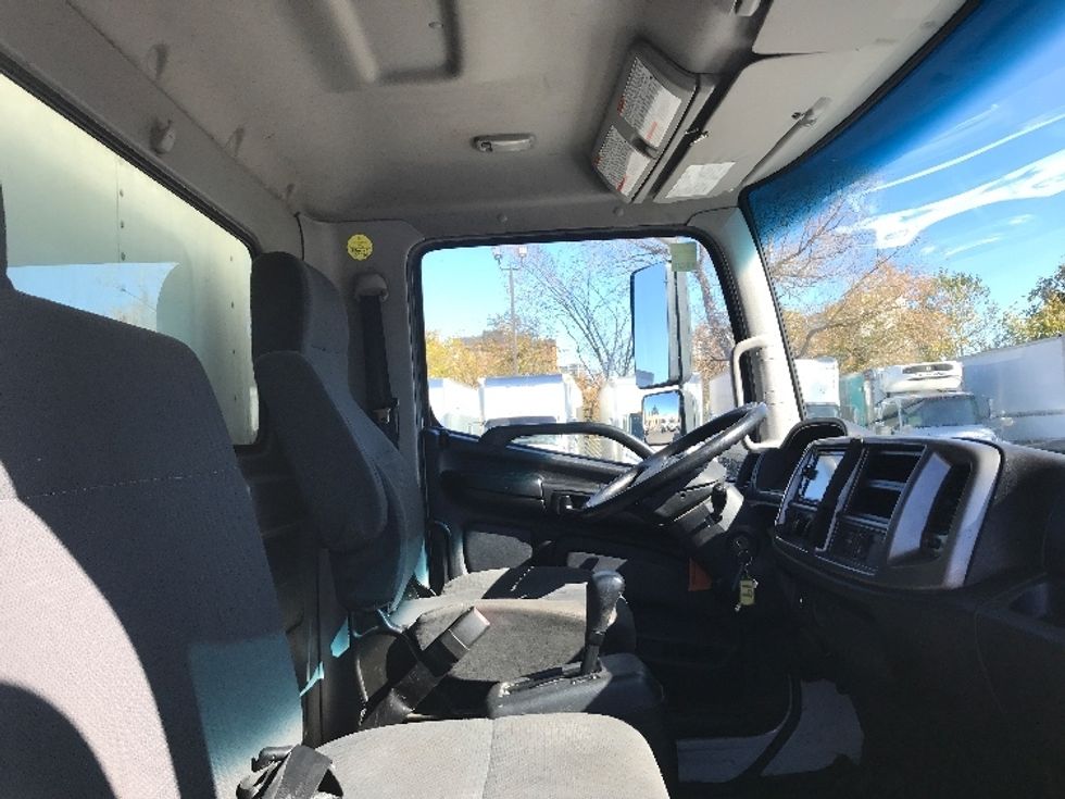 Medium Duty Box Truck-Light and Medium Duty Trucks-Hino-2019-268-Mississauga-ON-267,499\n\t\tkm-$ 69,750 - Image 22