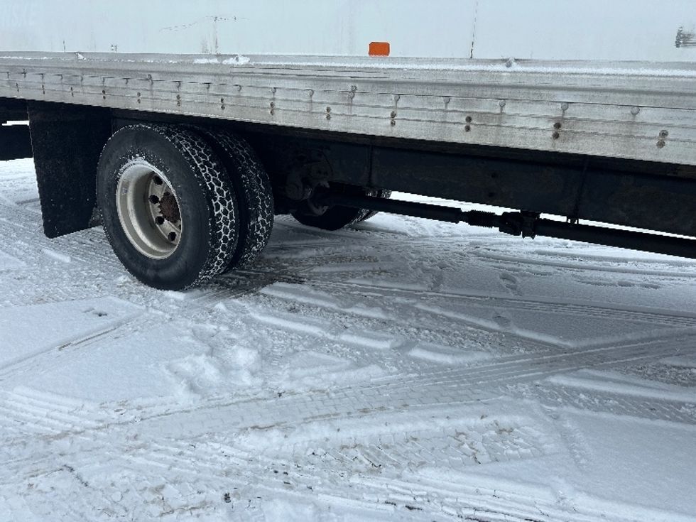 Medium Duty Box Truck-Light and Medium Duty Trucks-Hino-2019-268-Mississauga-ON-269,811\n\t\tkm-$ 69,750 - Image 12