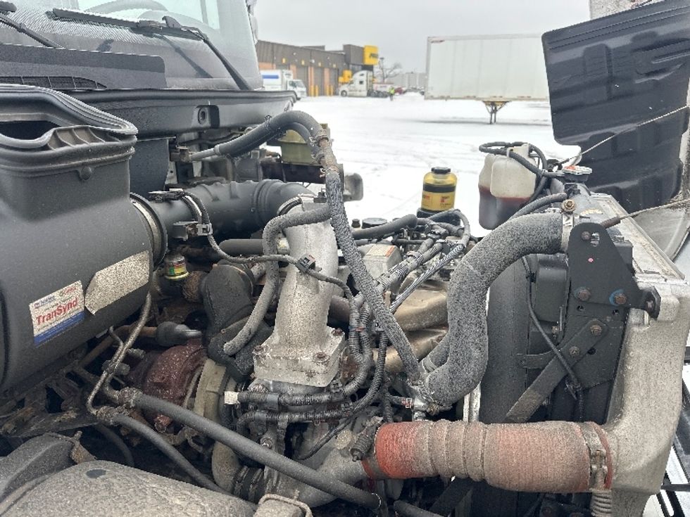 Medium Duty Box Truck-Light and Medium Duty Trucks-Hino-2019-268-Mississauga-ON-269,811\n\t\tkm-$ 69,750 - Image 21