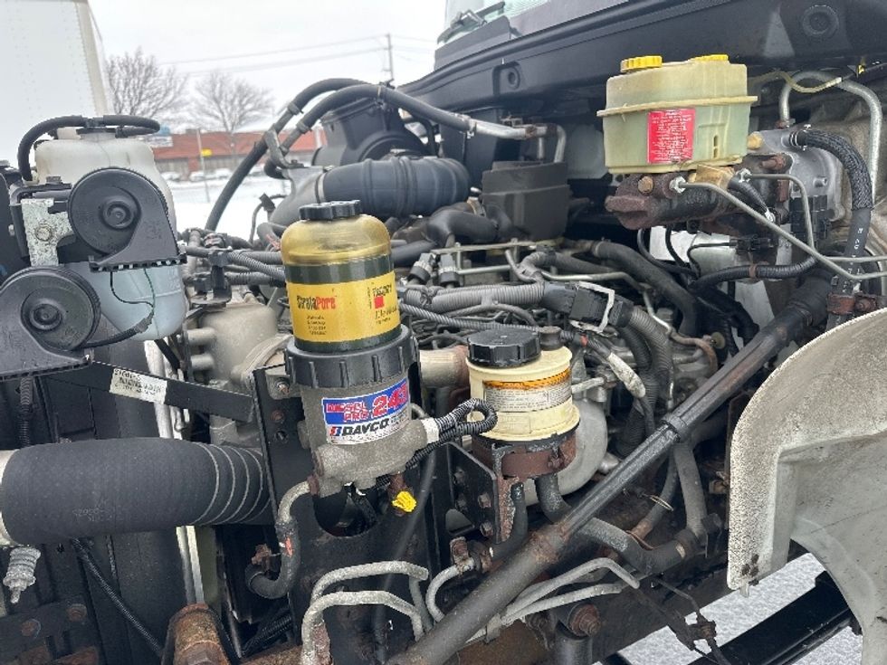 Medium Duty Box Truck-Light and Medium Duty Trucks-Hino-2019-268-Mississauga-ON-269,811\n\t\tkm-$ 69,750 - Image 22