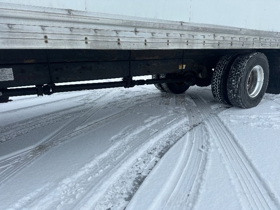 Medium Duty Box Truck-Light and Medium Duty Trucks-Hino-2019-268-Mississauga-ON-269,811\n\t\tkm-$ 69,750 - Image 5