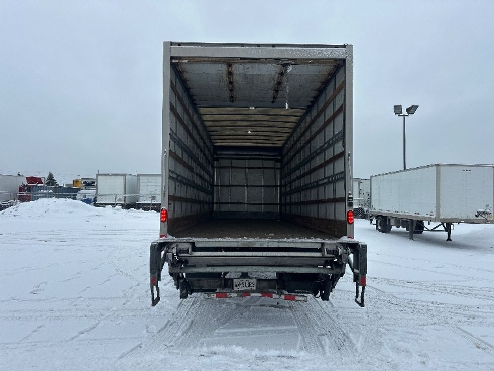 Medium Duty Box Truck-Light and Medium Duty Trucks-Hino-2019-268-Mississauga-ON-269,811\n\t\tkm-$ 69,750 - Image 6