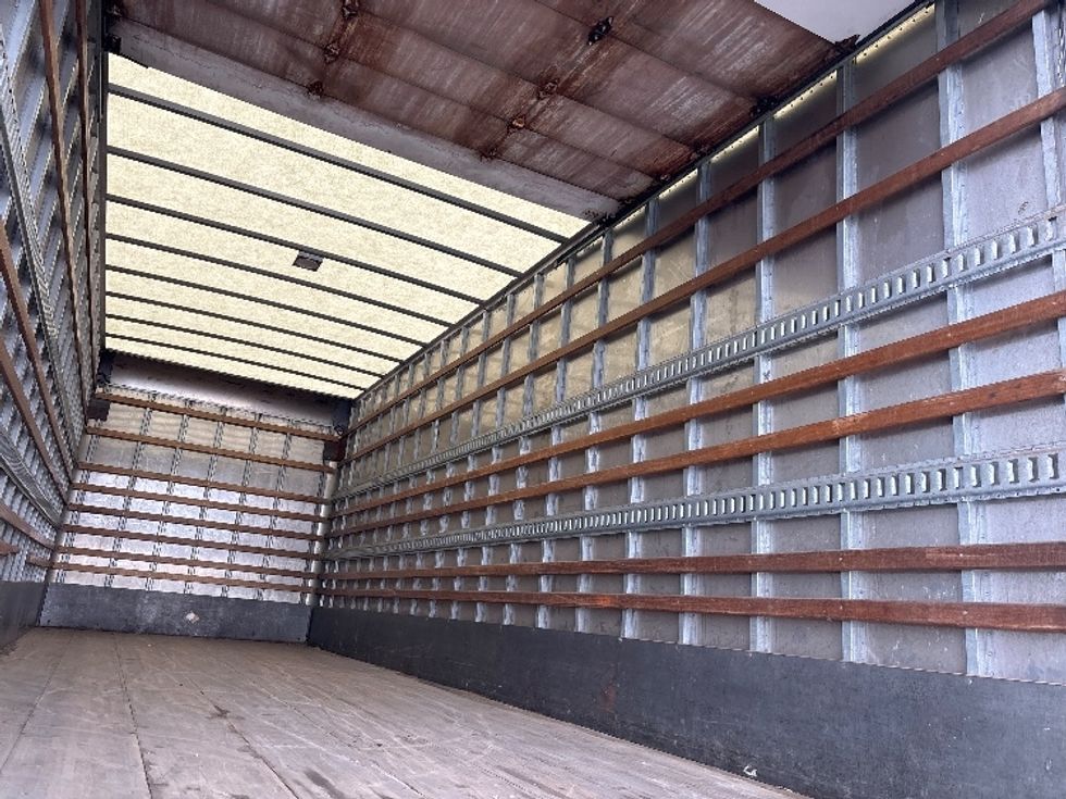 Medium Duty Box Truck-Light and Medium Duty Trucks-Hino-2019-268-Mississauga-ON-359,374\n\t\tkm-$ 60,250 - Image 12