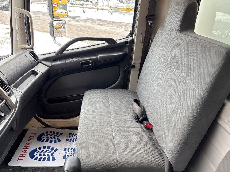 Medium Duty Box Truck-Light and Medium Duty Trucks-Hino-2019-268-Mississauga-ON-359,374\n\t\tkm-$ 60,250 - Image 19