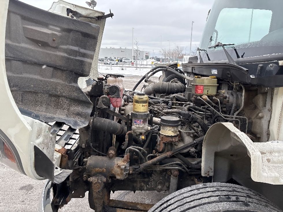 Medium Duty Box Truck-Light and Medium Duty Trucks-Hino-2019-268-Mississauga-ON-359,374\n\t\tkm-$ 60,250 - Image 24