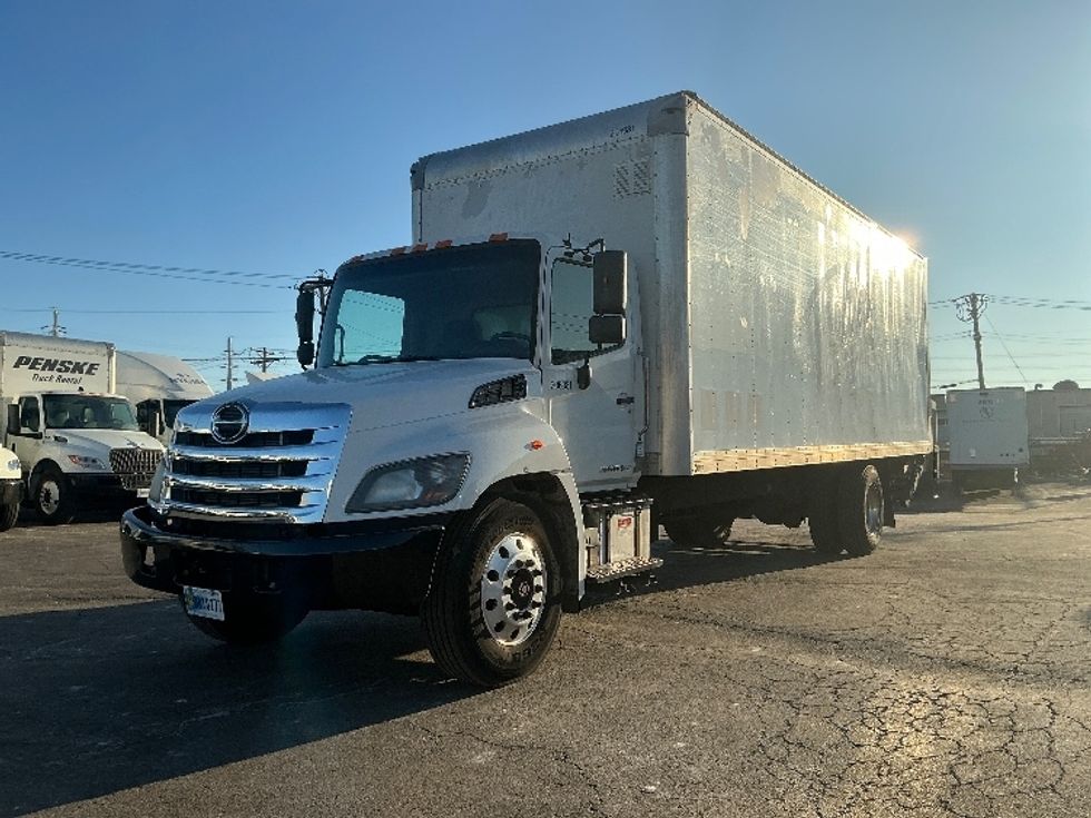 Medium Duty Box Truck-Light and Medium Duty Trucks-Hino-2019-268-Moberly-MO-201,362\n\t\tmiles-$ 47,750 - Image 3