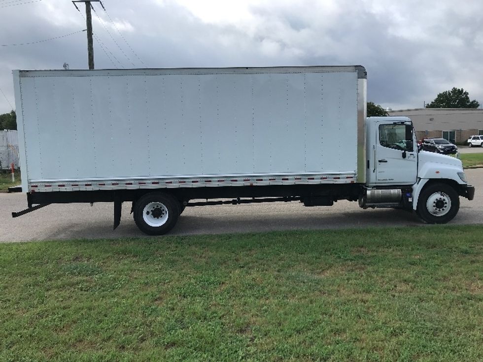 Medium Duty Box Truck-Light and Medium Duty Trucks-Hino-2019-268-Montgomery-AL-44,418\n\t\tmiles-$ 62,500 - Image 14