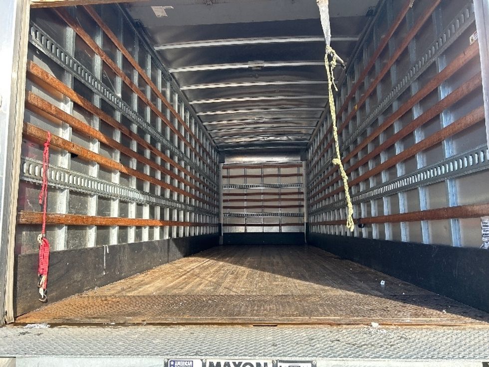 Medium Duty Box Truck-Light and Medium Duty Trucks-Hino-2019-268-Montgomery-NY-239,000\n\t\tmiles-$ 36,000 - Image 8