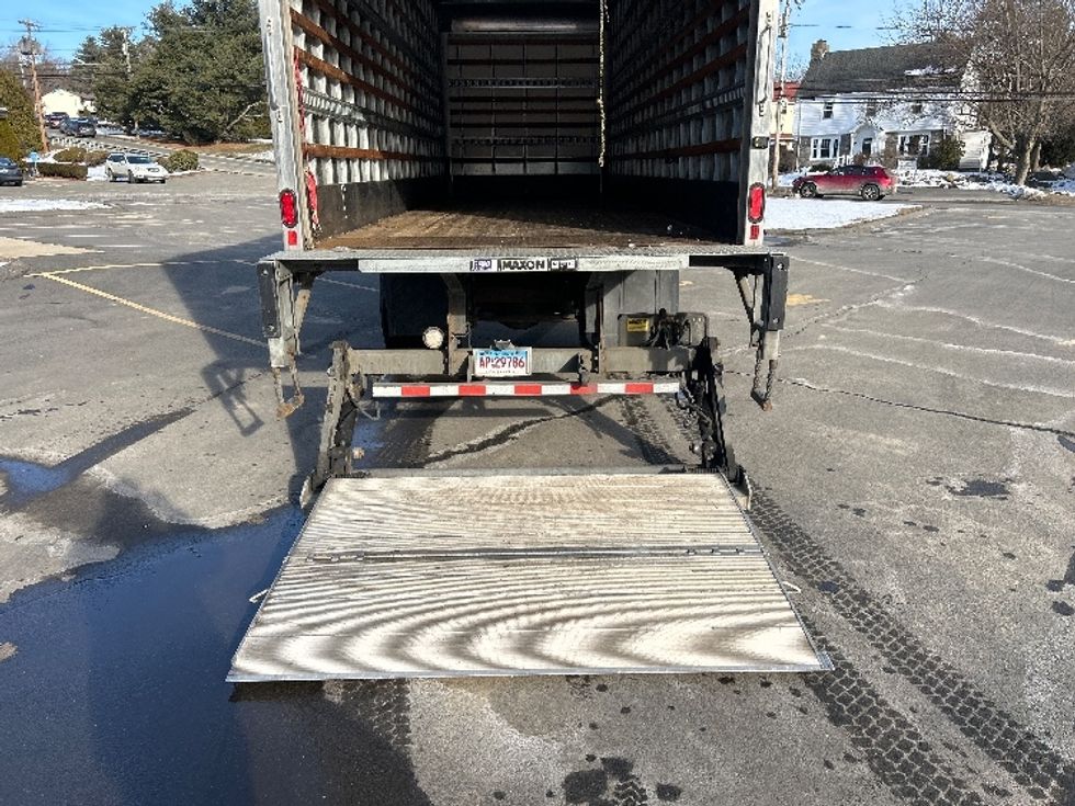 Medium Duty Box Truck-Light and Medium Duty Trucks-Hino-2019-268-Montgomery-NY-239,000\n\t\tmiles-$ 36,000 - Image 9