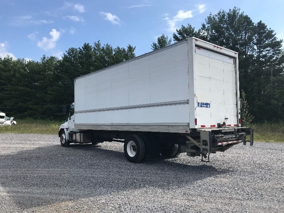 Medium Duty Box Truck-Light and Medium Duty Trucks-Hino-2019-268-Morristown-TN-302,697\n\t\tmiles-$ 31,500 - Image 6