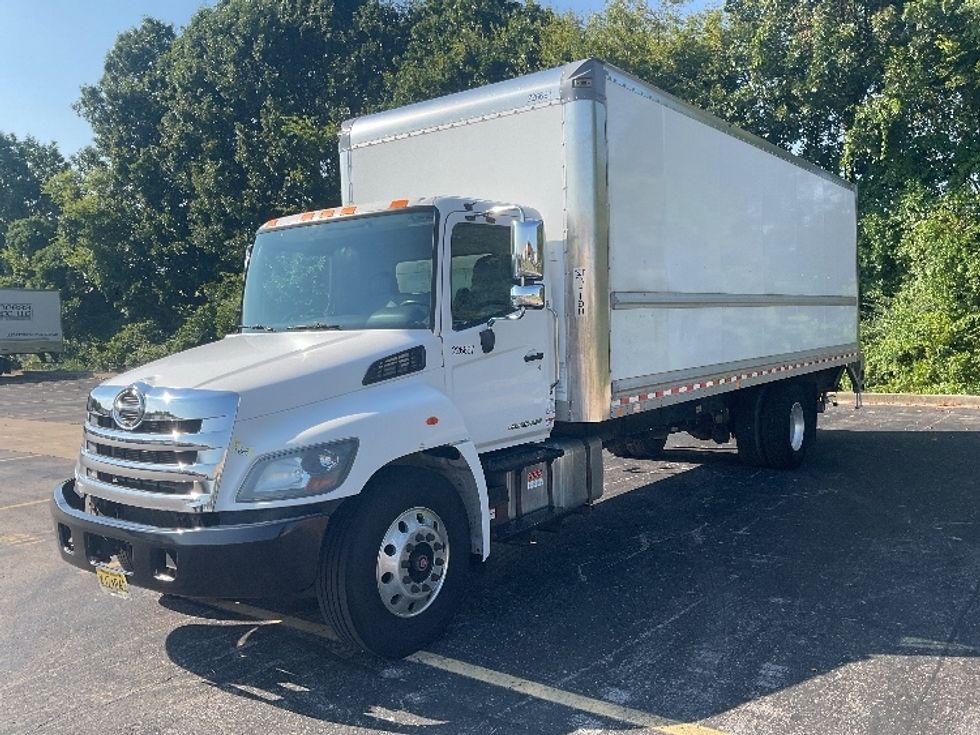Medium Duty Box Truck-Light and Medium Duty Trucks-Hino-2019-268-Nashville (Mount Juliet)-TN-161,565\n\t\tmiles-$ 54,000 - Image 3