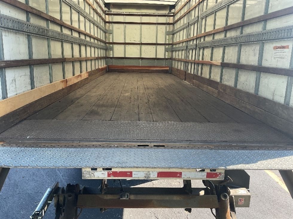 Medium Duty Box Truck-Light and Medium Duty Trucks-Hino-2019-268-Nashville (Mount Juliet)-TN-161,565\n\t\tmiles-$ 54,000 - Image 10