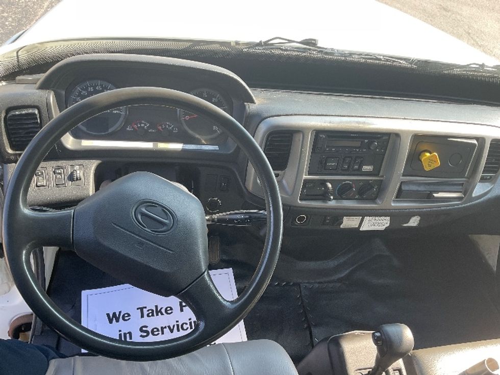 Medium Duty Box Truck-Light and Medium Duty Trucks-Hino-2019-268-Nashville (Mount Juliet)-TN-161,565\n\t\tmiles-$ 54,000 - Image 18