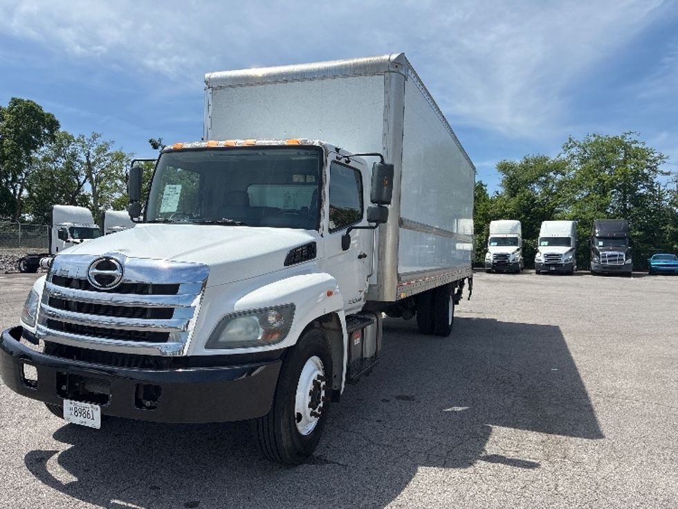 Medium Duty Box Truck-Light and Medium Duty Trucks-Hino-2019-268-Nashville (Mount Juliet)-TN-251,566\n\t\tmiles-$ 40,000 - Image 3