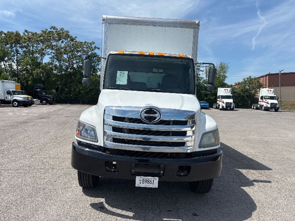 Medium Duty Box Truck-Light and Medium Duty Trucks-Hino-2019-268-Nashville (Mount Juliet)-TN-251,566\n\t\tmiles-$ 40,000 - Image 2