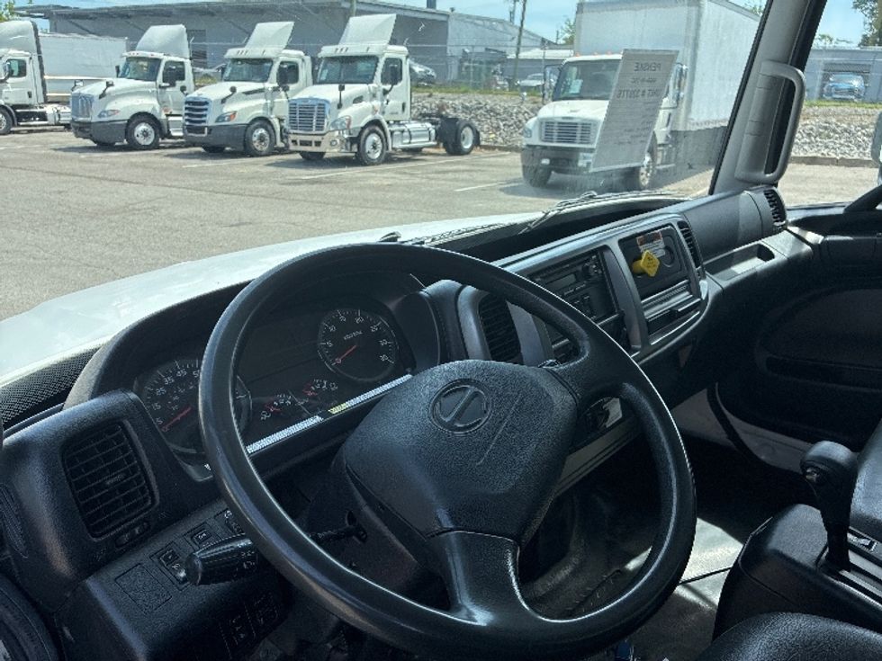 Medium Duty Box Truck-Light and Medium Duty Trucks-Hino-2019-268-Nashville (Mount Juliet)-TN-251,566\n\t\tmiles-$ 40,000 - Image 17