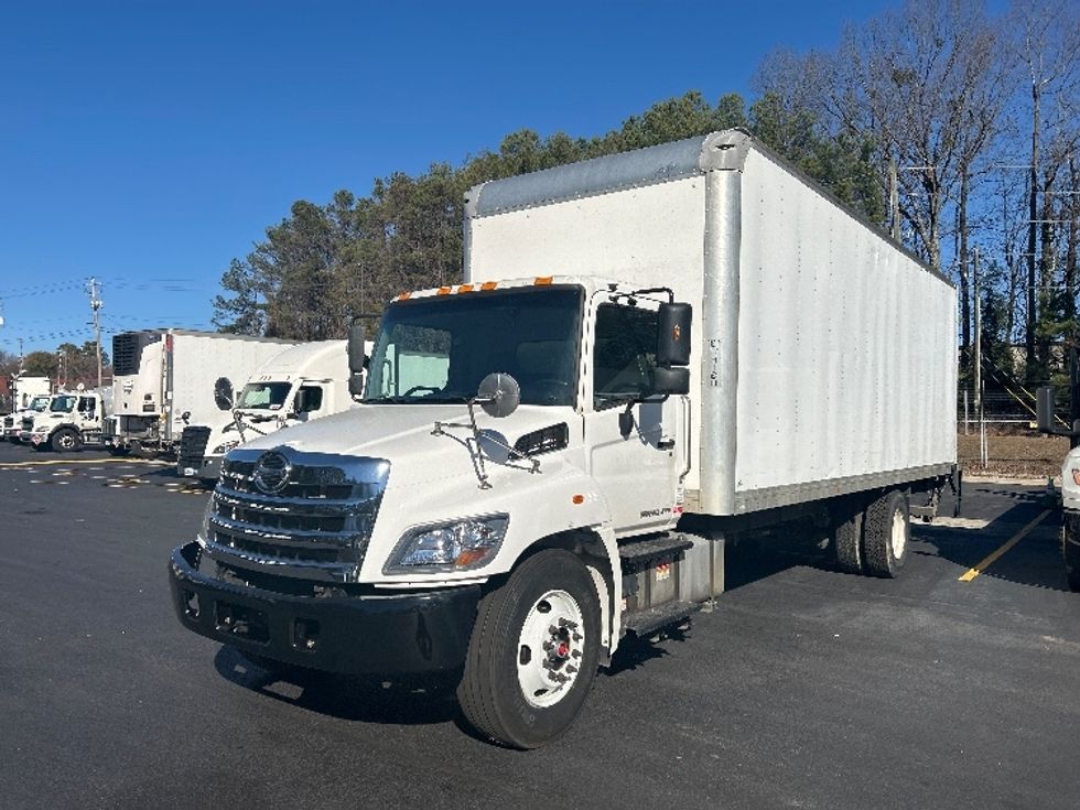 Medium Duty Box Truck-Light and Medium Duty Trucks-Hino-2019-268-Norcross-GA-170,778\n\t\tmiles-$ 55,750 - Image 3