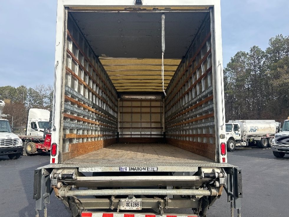 Medium Duty Box Truck-Light and Medium Duty Trucks-Hino-2019-268-Norcross-GA-170,778\n\t\tmiles-$ 55,750 - Image 8