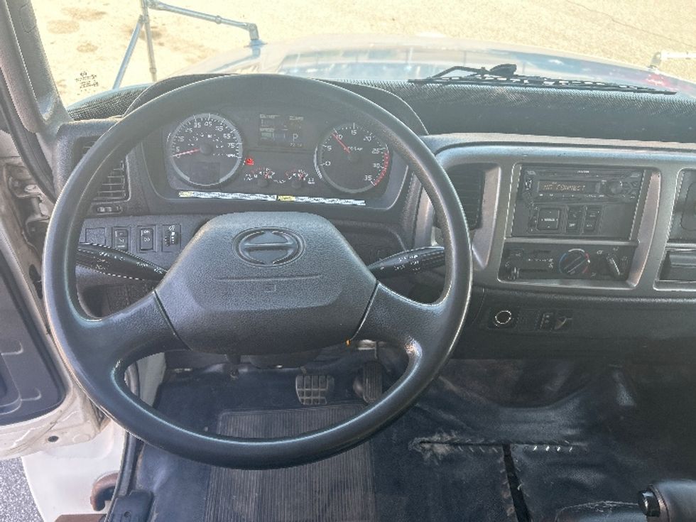 Medium Duty Box Truck-Light and Medium Duty Trucks-Hino-2019-268-Norcross-GA-172,859\n\t\tmiles-$ 49,750 - Image 18