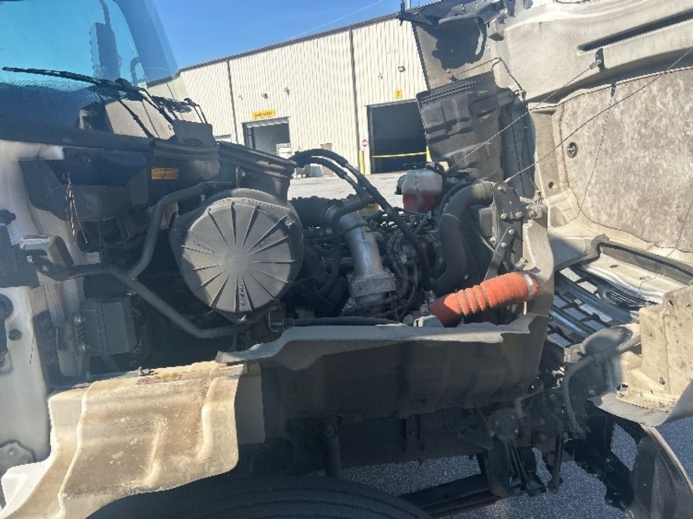 Medium Duty Box Truck-Light and Medium Duty Trucks-Hino-2019-268-Norcross-GA-172,859\n\t\tmiles-$ 49,750 - Image 23